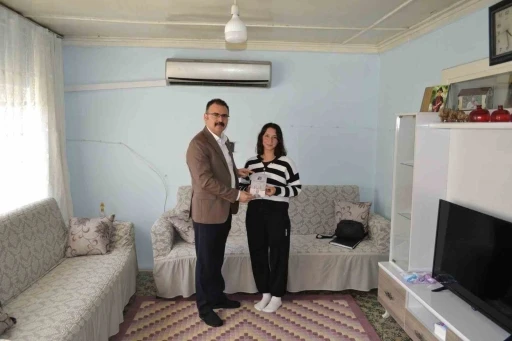 Kaymakam Ateş, &ouml;ğrencilerin misafiri oldu
