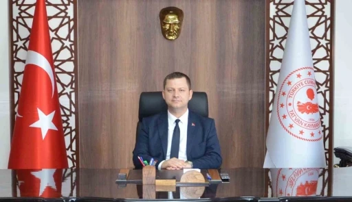 Kaymakam Demirer: "Tatvan&rsquo;da tarım, hayvancılık ve gıda g&uuml;venliği alanında yoğun bir &ccedil;alışma y&uuml;r&uuml;t&uuml;ld&uuml;"
