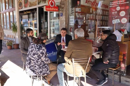 Kaymakam G&uuml;ndoğdu &ccedil;arşı esnafıyla buluştu

