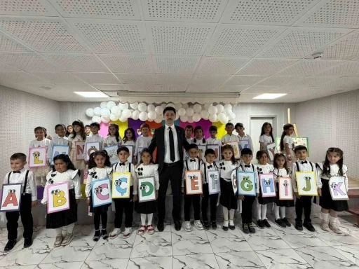 Kaymakam Kahraman, &ouml;ğrencilerin okuma bayramı coşkusuna ortak oldu
