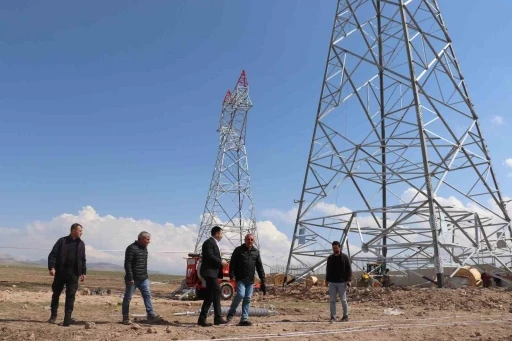 Kaymakam Karali’den trafo merkezine ziyaret
