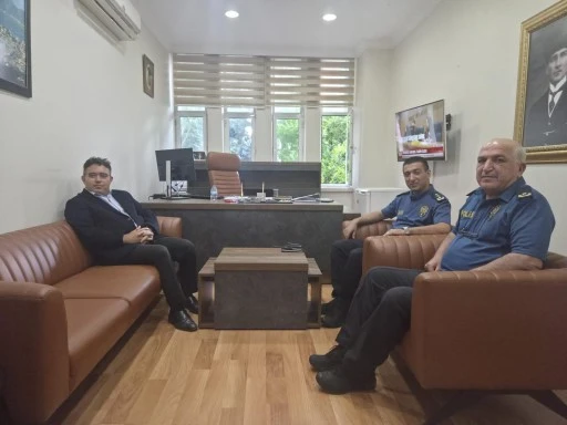 KAYMAKAM KAYA&rsquo;DAN İL&Ccedil;E EMNİYET M&Uuml;D&Uuml;RL&Uuml;Ğ&Uuml;NE ZİYARET