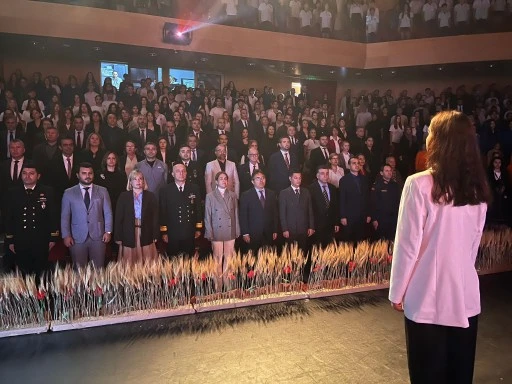 Kaymakam Nurullah Kaya, öğretmenler günü törenine katıldı