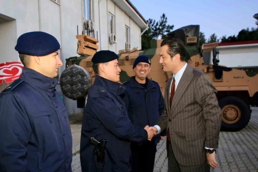 Kaymakam &Ouml;zt&uuml;rk, Alanya İl&ccedil;e Jandarma Komutanlığı&rsquo;nda g&ouml;revli personelle iftarda buluştu

