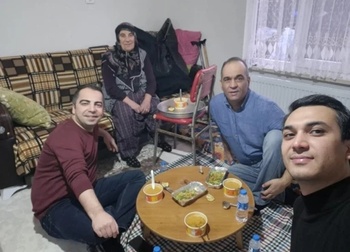 Kaymakam U&ccedil;ar K&uuml;k&uuml;rt K&ouml;y&uuml;&rsquo;nde iftar sofrasına konuk oldu
