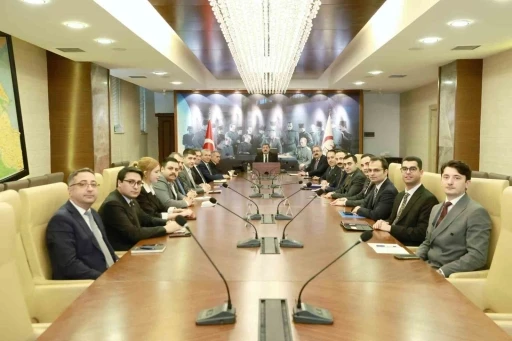 Kaymakamlar toplantısında g&uuml;ndem: Eğitim, trafik ve g&uuml;venlik
