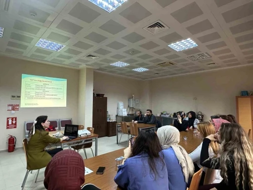 Kaynaşlı&rsquo;da hizmet i&ccedil;i eğitim
