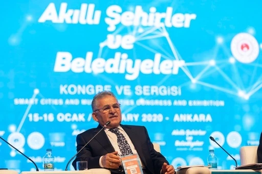 Kayseri Büyükşehir’in 134 Akıllı Şehir Projesi’ne bakanlıktan ’başarılı örnek’ övgüsü
