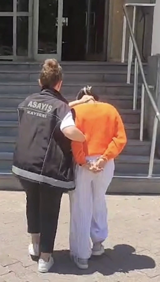 Kayseri&rsquo;de 16 yıl 8 ay kesinleşmiş hapis cezası bulunan kadın yakalandı
