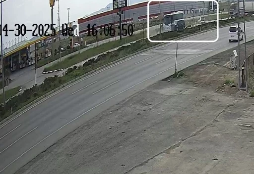 Kayseri&rsquo;de 2 kişinin hayatını kaybettiği kazada s&uuml;r&uuml;c&uuml;ye 4 yıl hapis cezası
