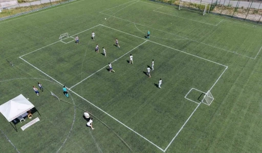 Kayseri&rsquo;de 5x5 Futbol Gen&ccedil;lik Kupası başladı
