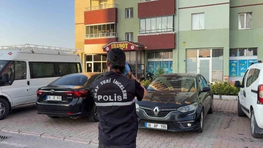 Kayseri&rsquo;de bir kişi babası tarafından evde &ouml;l&uuml; bulundu
