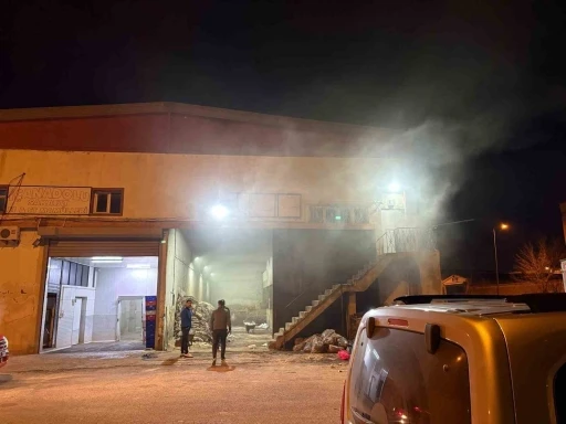 Kayseri&rsquo;de hayvansal yan &uuml;r&uuml;nler tesisinde yangın
