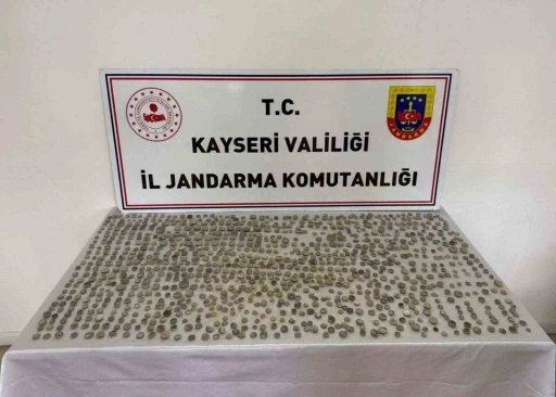 Kayseri&rsquo;de Helenistik d&ouml;neme ait bin 291 adet sikke ele ge&ccedil;irildi: 1 g&ouml;zaltı
