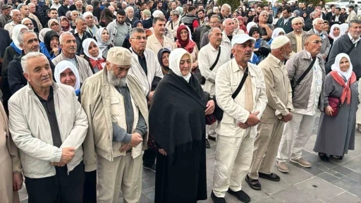 Kayseri’de ilk hac kafilesi dualarla uğurlandı
