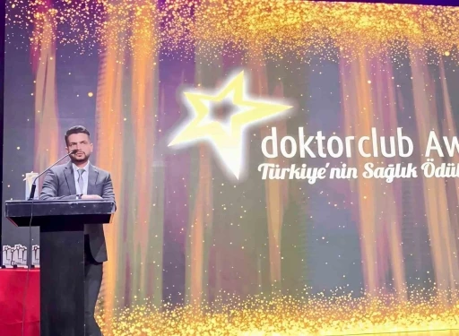 Kayseri Devlet Hastanesi&rsquo;ne &lsquo;Yılın Yenilik&ccedil;i Sağlık Profesyonelleri&rsquo; &ouml;d&uuml;l&uuml;
