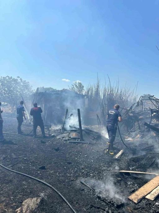 Kayseri itfaiyesi Manisa’daki yangını söndürme çalışmasına katıldı
