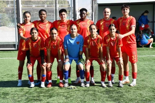 Kayseri Kadın FK, 14 ma&ccedil;ta 86 gol attı
