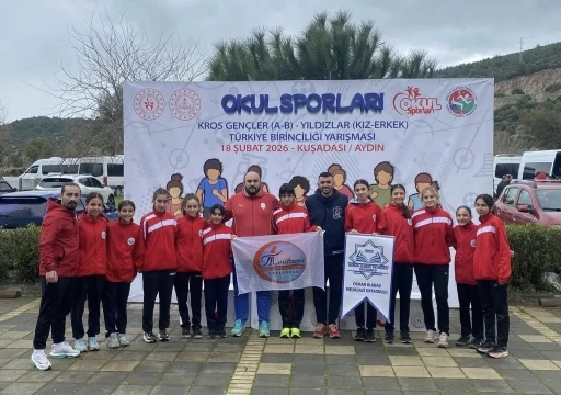 Kayserili atletler Aydın&rsquo;dan madalyalarla d&ouml;nd&uuml;
