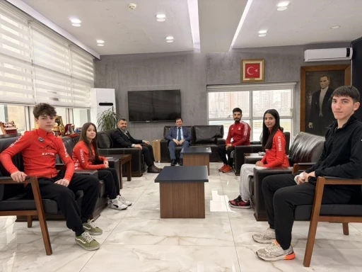Kayserili sporculardan b&uuml;y&uuml;k başarı
