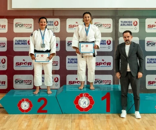 Kayserili veteranlar Ankara’dan madalya ile döndü
