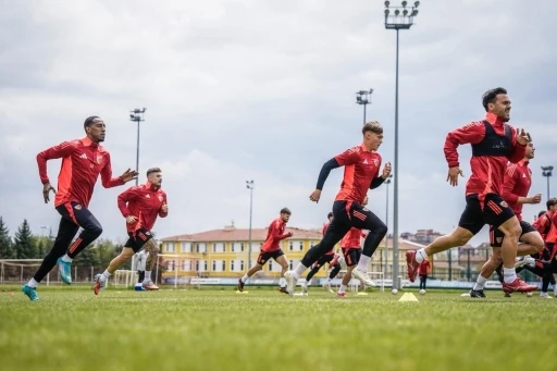 Kayserispor&rsquo;da Alanyaspor mesaisi s&uuml;r&uuml;yor
