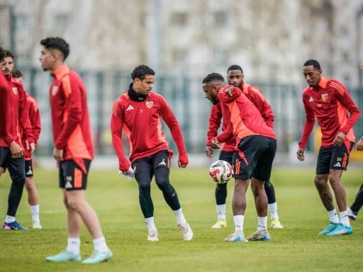 Kayserispor, Ey&uuml;pspor ma&ccedil;ı hazırlıklarını tamamladı
