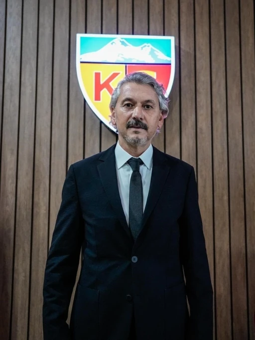 Kayserispor, teknik direkt&ouml;rl&uuml;k g&ouml;revi i&ccedil;in Atila Gerin ile 1+1 yıllık anlaşma sağladı.

