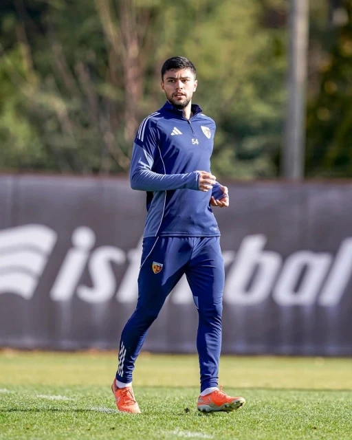 Kayserisporlu Arif Sakaryaspor&lsquo;a kiralandı
