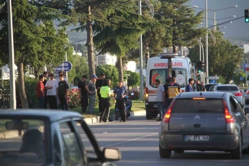 Kaza sonrasında dili boğazına ka&ccedil;an &ccedil;ocuğu vatandaş kurtardı
