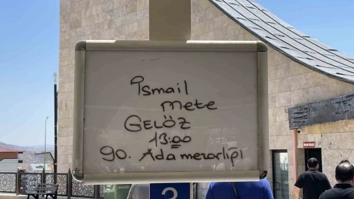 Kazadan 21 g&uuml;n sonra hayatını kaybeden gen&ccedil;, son yolculuğuna uğurlandı
