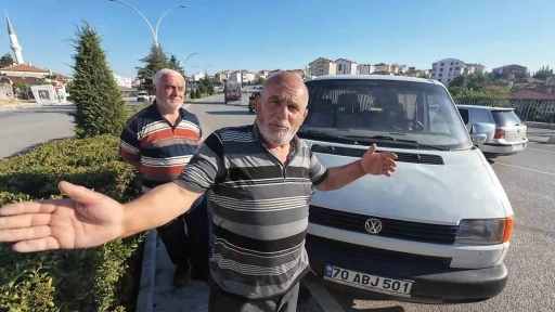 Kazayı yara almadan atlatan 81 yaşındaki s&uuml;r&uuml;c&uuml;n&uuml;n s&ouml;zleri g&uuml;l&uuml;msetti
