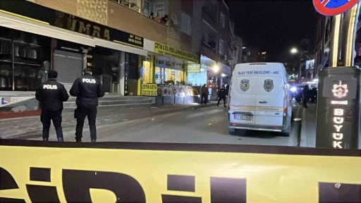 Kebap&ccedil;ı d&uuml;kkanına silahlı saldırı d&uuml;zenleyen ş&uuml;pheliler yakalandı
