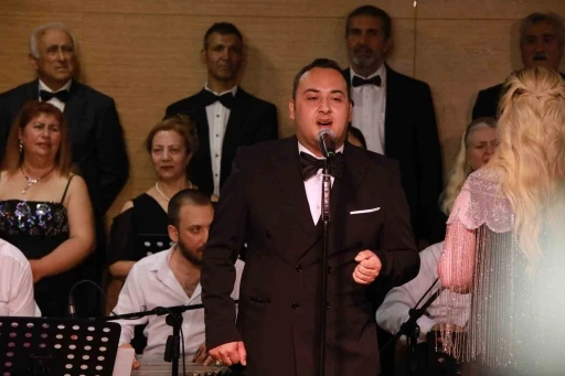 Keçiören Belediye Konservatuvarı sanatçıları sahne aldı
