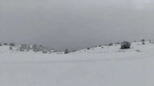 Keltepe Kayak Merkezi&rsquo;nde kar yağışı etkili oldu
