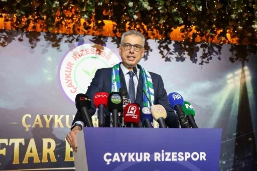 Kemal Memişoğlu "Rizespor S&uuml;per Lig&rsquo;deki spor kul&uuml;plerine &ouml;rnek olan davranış ve yapı i&ccedil;erisinde"
