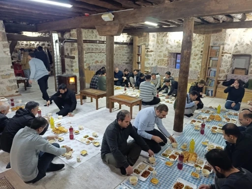 Kemaliye&rsquo;de din g&ouml;revlileri iftar sofrasında buluştu
