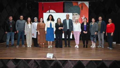 Kemer’de kurs öğrencilerine seminer verildi
