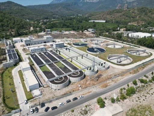 Kemer’de vatandaşların tepki gösterdiği arıtma tesisindeki koku sorunu
