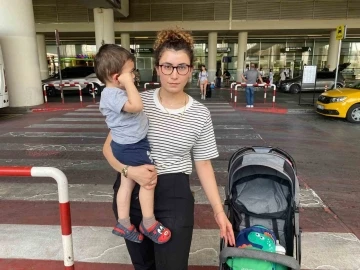 Kendisi İzmir’e valizi Muş’a gitti
