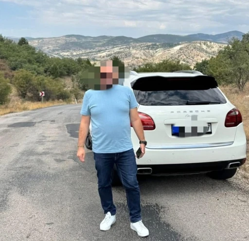 Kendisine emanet edilen altınlarla ka&ccedil;tığı iddia edilen kuyumcudan g&uuml;nlerdir haber alınamıyor
