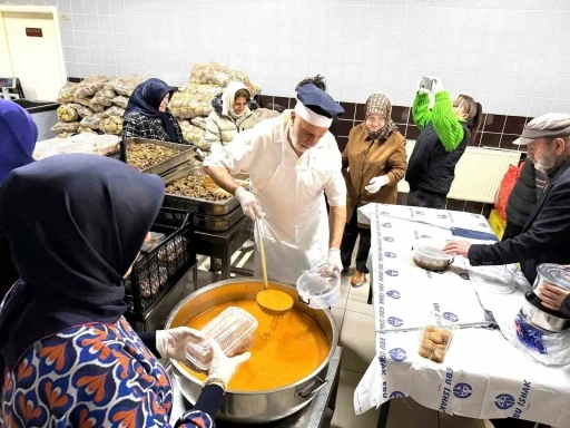 Kent Konseyi Kadın Meclisi&rsquo;nden iftar dayanışması
