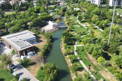 Kent Park&rsquo;ta k&ouml;t&uuml; koku tarihe karışıyor
