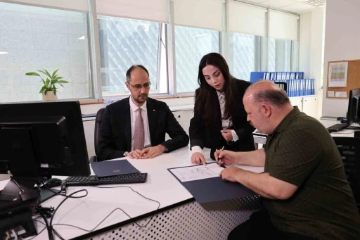Kentsel Dönüşüm Başkanı Hakkı Alp: &quot;22 bin 503 bağımsız birim, &quot;Yarısı Bizden&quot; kampanyasında inşaatına başladı&quot;
