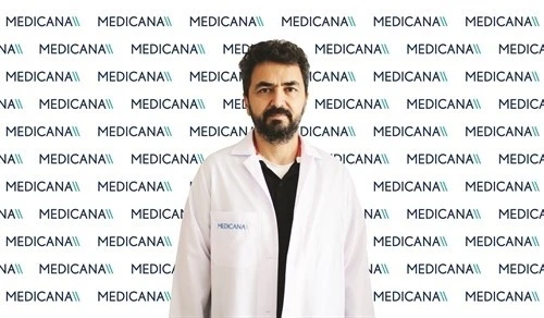 Kepçe kulak estetiği ile özgüven artıyor
