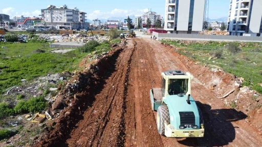 Kepez Belediyesi&rsquo;nden Baraj Mahallesi&rsquo;ne yeni yol ve otopark
