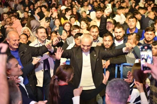 Kepez&rsquo;de D&uuml;nya Romanlar G&uuml;n&uuml;&rsquo;ne &ouml;zel &lsquo;Roman Gecesi&rsquo;
