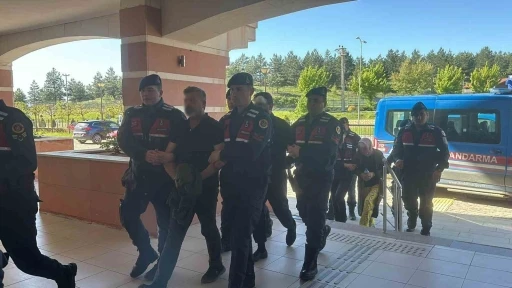 Kesik baş cinayetinde duruşmaya damga vuran dilekçe: &quot;Şerife azmettirdi, ben de bu suçu işledim&quot;
