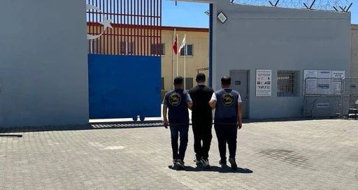 Kesinleşmiş 20 yıl cezayla aranan şahıs yakalandı
