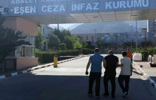 Kesinleşmiş 49 yıl hapis cezası bulunan şahıs yakalandı
